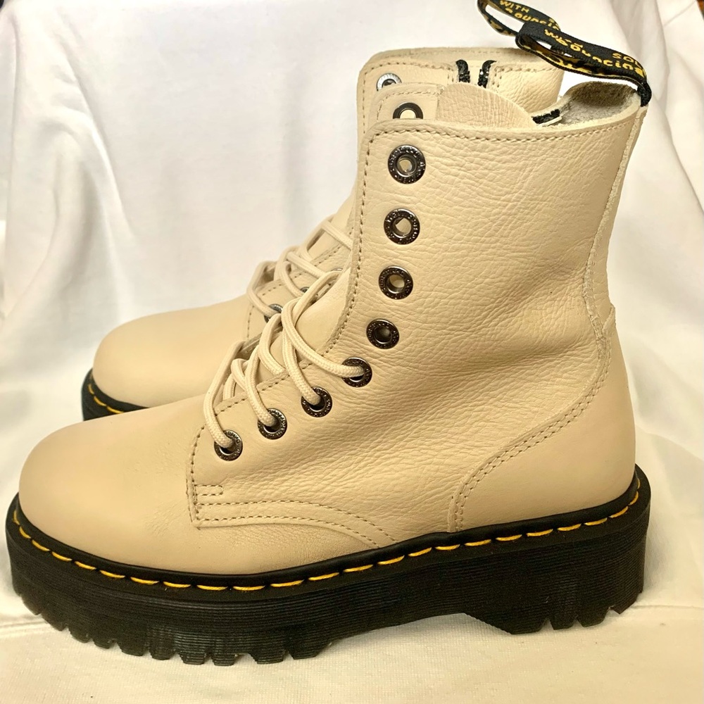 Dr. Martens Women's Jadon III Pisa Cream Leather Boots
